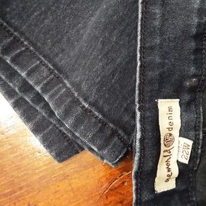 ONE WORLD JEANS VERY SOFT AND STRETCHY